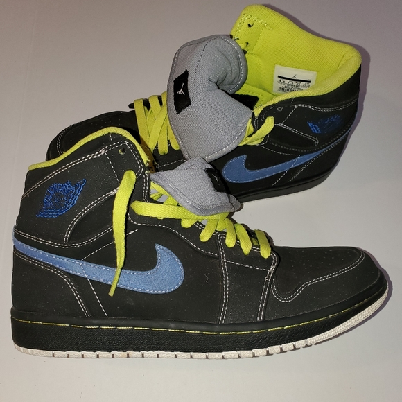 Nike Other - Nike Air Jordans Retro High 🥳